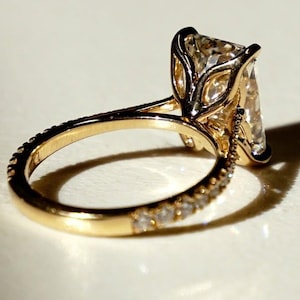 3 CT Radiant Cut Moissanite Ring Vintage Engagement Ring Tulip Wedding Ring 14k Solid Gold Ring Proposal Ring Ring For Woman Radiant Ring