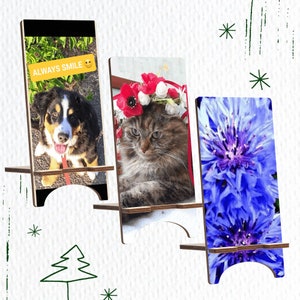 Gift for dog owner Wood Phone Stand, Paw print Holder for iPhone 15 14 13 12 11 Pro Max, Samsung S23 S22 S21, Pixel 8 7A Pro 6A