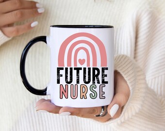 Taza "Futura Enfermera": Regalo arcoíris para estudiantes de enfermería