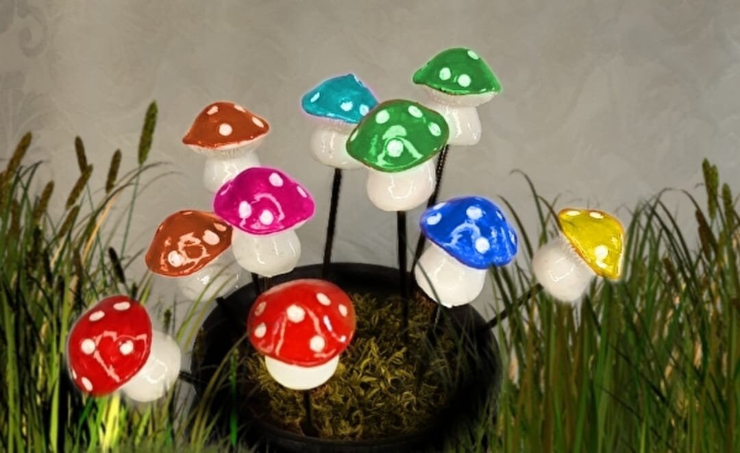 Mushrooms Pot Decor set of 10 Flower Pot Ornaments on Sticks, Plant ...