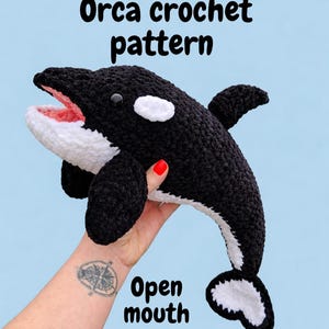 Orca crochet pattern for fish lovers, beginner friendly English totorial killer whale PDF, ocean life