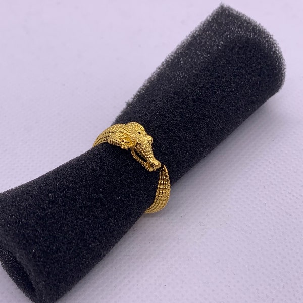 Bague crocodile couleur or, Bague alligator, Bague ouverte, couleur or jaune, Bague réglable, Bague forme animal