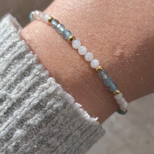 Moonstone bracelet with apatite AA quality Natural stone Healing stone Minimalistic 18 carat gold plated High quality Handmade image 1