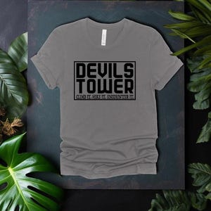 Devils Tower Wyoming Hiking T-Shirt, Mountain Adventure Tee, Outdoor Gift for Hiker - Unisex Jersey Short Sleeve Tee, Nature Lover Gift,