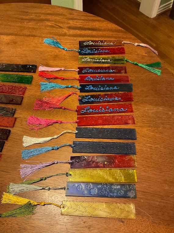 Resin bookmarks