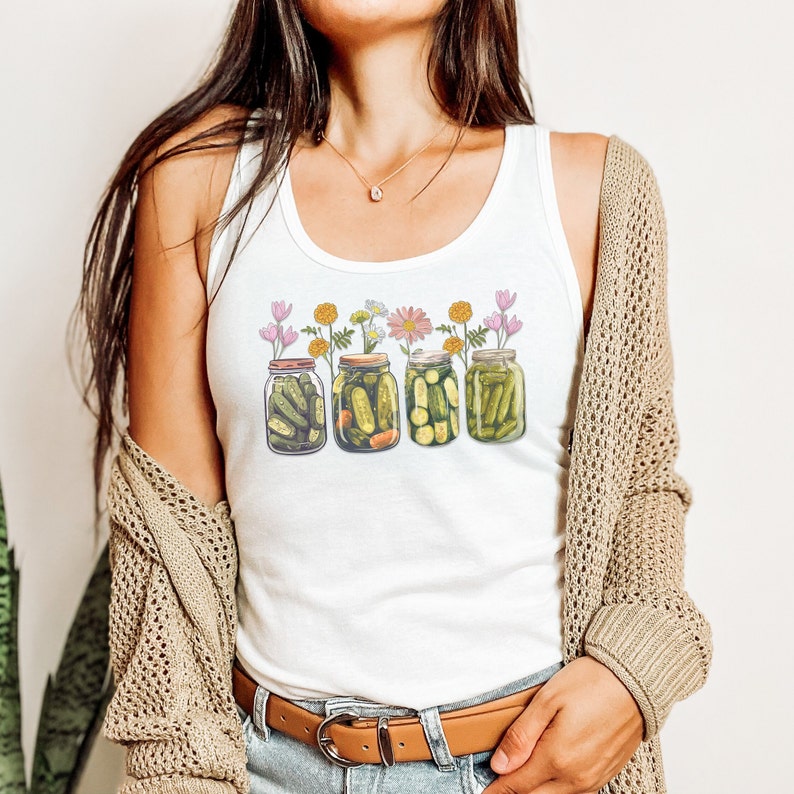 Vintage Canned Pickles Shirt, Food Tank Top, Pickle Lover Shirt, Pickle Jar Shirt, Canning Season Shirt, Gift for Gardener, Homemade Pickles bild 1