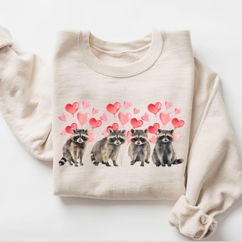 Raccoon Sweatshirt, Funny Raccoon Shirt, Funny Valentines Day Shirt, Valentines Sweatshirt, Hearts Shirt, Valentines Day Gift, Love Shirt immagine 1