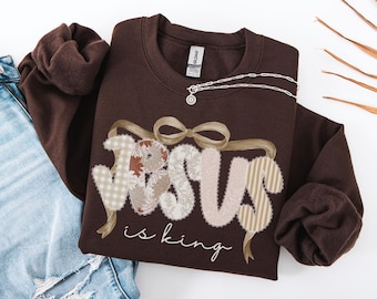 Jesus is King Shirt, Christan Shirt, Jesus Shirt, Faith Shirt, Church Outfit, Trendy Christian Shirt, Boho Christian Shirt, Christian Gift