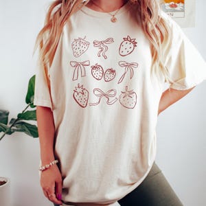 Comfort Colors® Fruit Shirt, Strawberry Shirt, Strawberry Bow Shirt, Boho Fruit Shirt, Aesthetic Fruit Shirt, Strawberry Lover Gift, Fruit