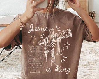 Camiseta Comfort Colors® Jesús es Rey, camiseta de Jesús, camiseta cristiana, camiseta religiosa para mujer, camiseta cristiana minimalista, artículos cristianos