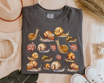 Snails Shirt, Snail Lover, Cottagecore Shirt, Gardening Shirt, Vintage Shirt, Insect Shirt, Nature Lover Shirt, Gift for Gardener, Snails