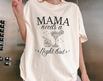 Camiseta "Mamá Vida", divertida para mamá, regalo para el Día de la Madre, camiseta para la maternidad, cuello redondo de moda, regalo para mamá, mamá del vino, regalo para baby shower, regalo para mamá
