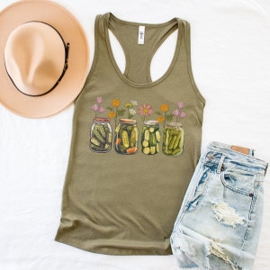Vintage Canned Pickles Shirt, Food Tank Top, Pickle Lover Shirt, Pickle Jar Shirt, Canning Season Shirt, Gift for Gardener, Homemade Pickles bild 7