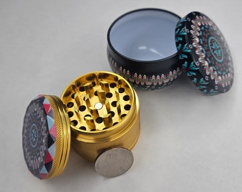 Trippy Grinder with Carrying Case, Blue and Gold