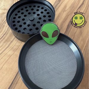 Kief Coin Alien
