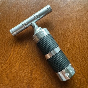 Heavy Duty Aluminum Pollen Press