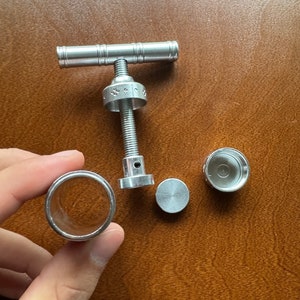 Heavy Duty Aluminum Pollen Press image 4