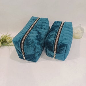 Luxus Kosmetiktasche aus Marmor Velour, handgemachte Schminktasche, Geschenk für Frau