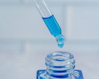 Suero calmante hidratante de tanaceto azul / Cuidado de la piel orgánico / Cuidado facial natural / Suero iluminador de brillo botánico - Resplandor natural