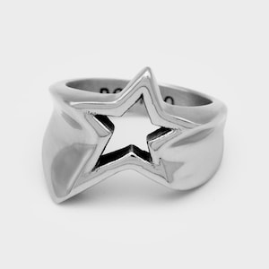 Stainless Steel Star Ring – Recycled Statement Jewelry