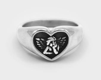 Cherub Ring | Angel Signet Ring | Romantic Vintage Jewelry