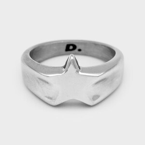Mini Star Signet Ring | Stainless Steel Pinky Ring