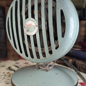 Mid-Century Vintage Green Victor Electric Heater H-1357 | Unique Retro Appliance