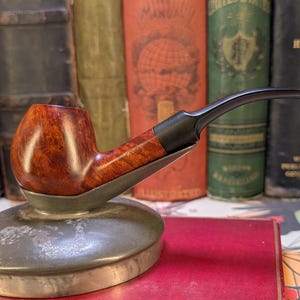 Wessex Standard Smooth Bent Estate Tobacco Pipe