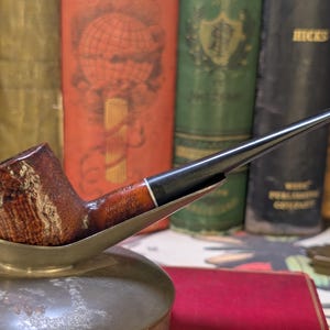 Medico Varsity Sandblasted Billiard Estate Tobacco Pipe