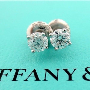 3,900 Tiffany & Co. Platinum 0.38ct H VS1 Round Diamond Stud Solitaire Earrings