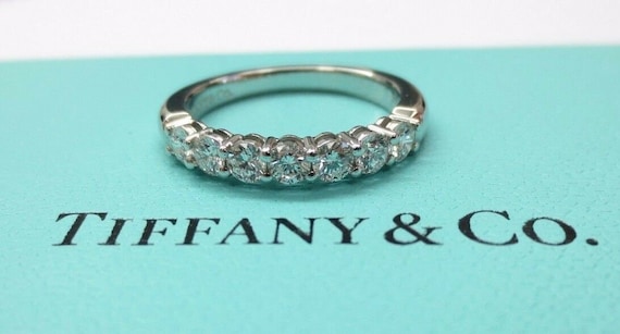 Tiffany embrace sale 3mm