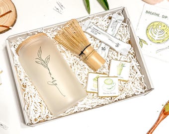Matcha Lover Gift Box, Organic Powder, Personalized Cup