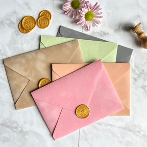 5 Mixed Color Envelope Set with Wax Seals, Invitation Envelopes, Bridesmaid Invite Envelopes, A7 Envelopes 5.25" x 7.25" (13cmx18cm)