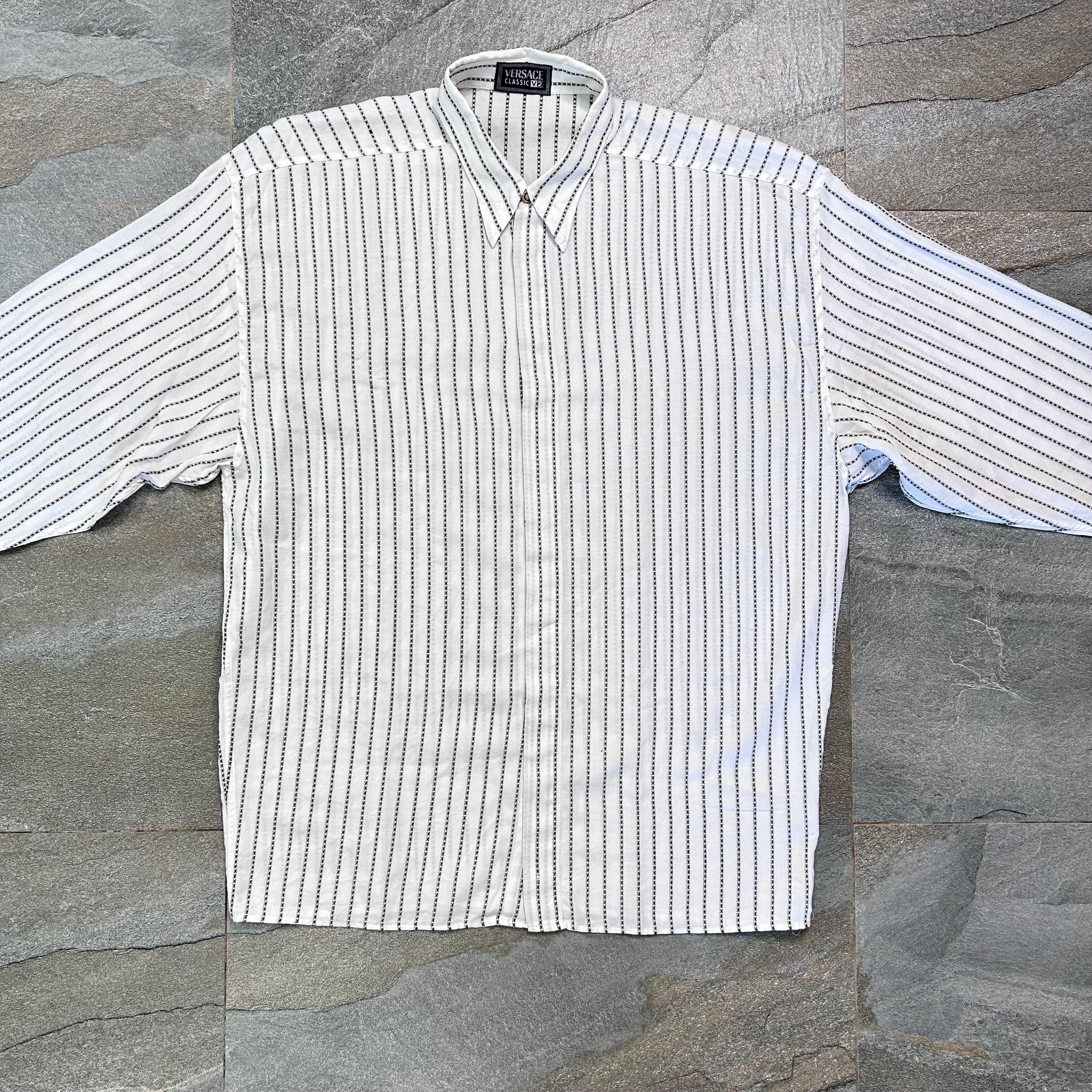 【90s】VERSACE CLASSIC V2 コットンリネン チェスターコート □極美品□ VERSACE CLASSIC V2 ヴェルサーチクラシック ウール