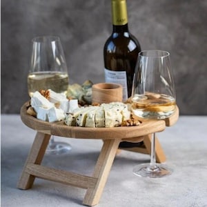 Mesa de picnic de vino plegable de madera, Regalo para amantes del vino, Entretenimiento al aire libre, Muebles de patio portátiles, Caddy de vino, bandeja de cama, mesa de picnic