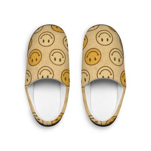 Slippers, Mens Funny Emoji Indoor Slipper, Comfy House Shoes, Novelty Bedroom Footwear, Gifts for Him, Emoji Lover Slides