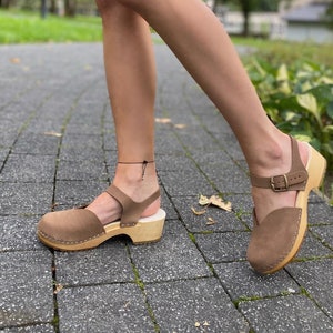 Brown Orthopedic Sandals, Mary Jane Clogs, Vintage-Inspired Leather Clogs: Stylish Wooden Sandals for Women