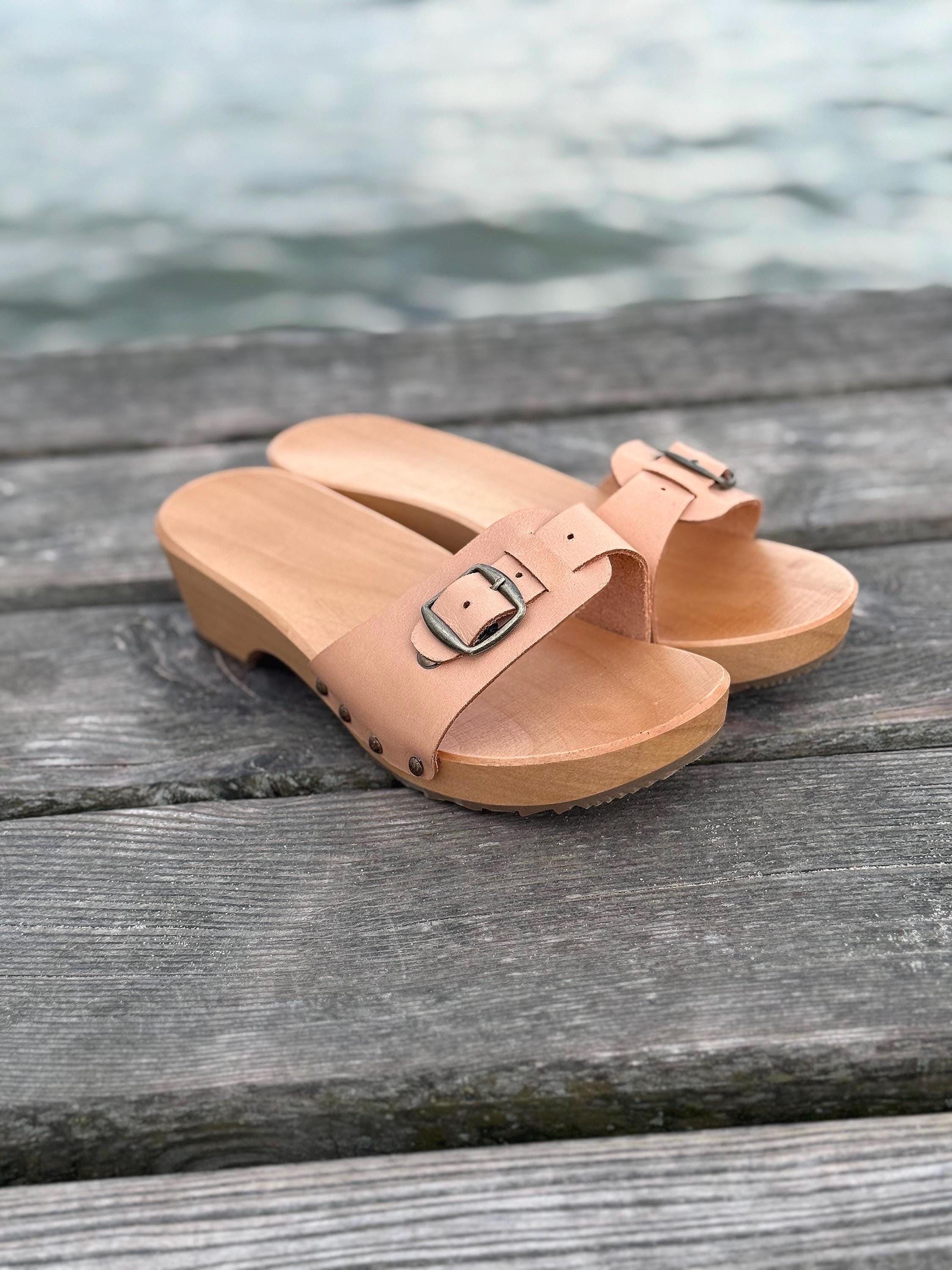 Splendid Brown Leather Slide Clogs with Wood-Effect Platform Amazon.com | Splendid Women main image 2
