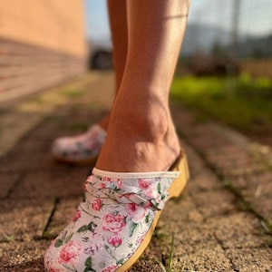 Natural Leather Clogs, Swedish Clogs for Women, Slingback Sandals for Nurse, Low Heel Clogs
