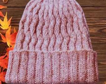 PDF-Anleitung für eine Zopfstrickmütze – Strukturierte Wintermütze