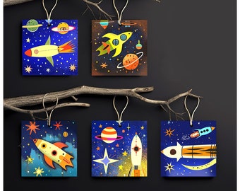 5 colorful rocket gift tags for kids, add color to gift wrapping, party favor packs, or use as fun decor in the playroom. Digital download