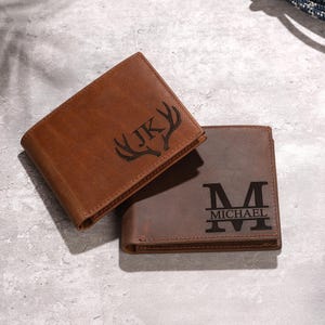 Cartera de cuero personalizada para hombre, billetera plegable con grabado personalizado, regalo para el Día del Padre, billetera hecha a mano, regalo para papá, esposo o novio.