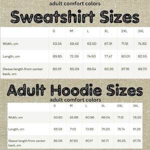 Op de afbeelding: Maattabel voor volwassen sweatshirts en hoodies, in centimeters. De sweatshirtmaten omvatten breedte, lengte en mouwlengte, van S tot 3XL. De hoodie maten tonen ook breedte, lengte en mouwlengte, van S tot 3XL.