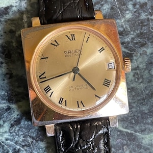 Experienced 1970s Gruen Precision Square Automatic Watch - 25 Jewels, (Some) Gold Tone, Golden Dial with Date in Worn Condition. Runs Well.