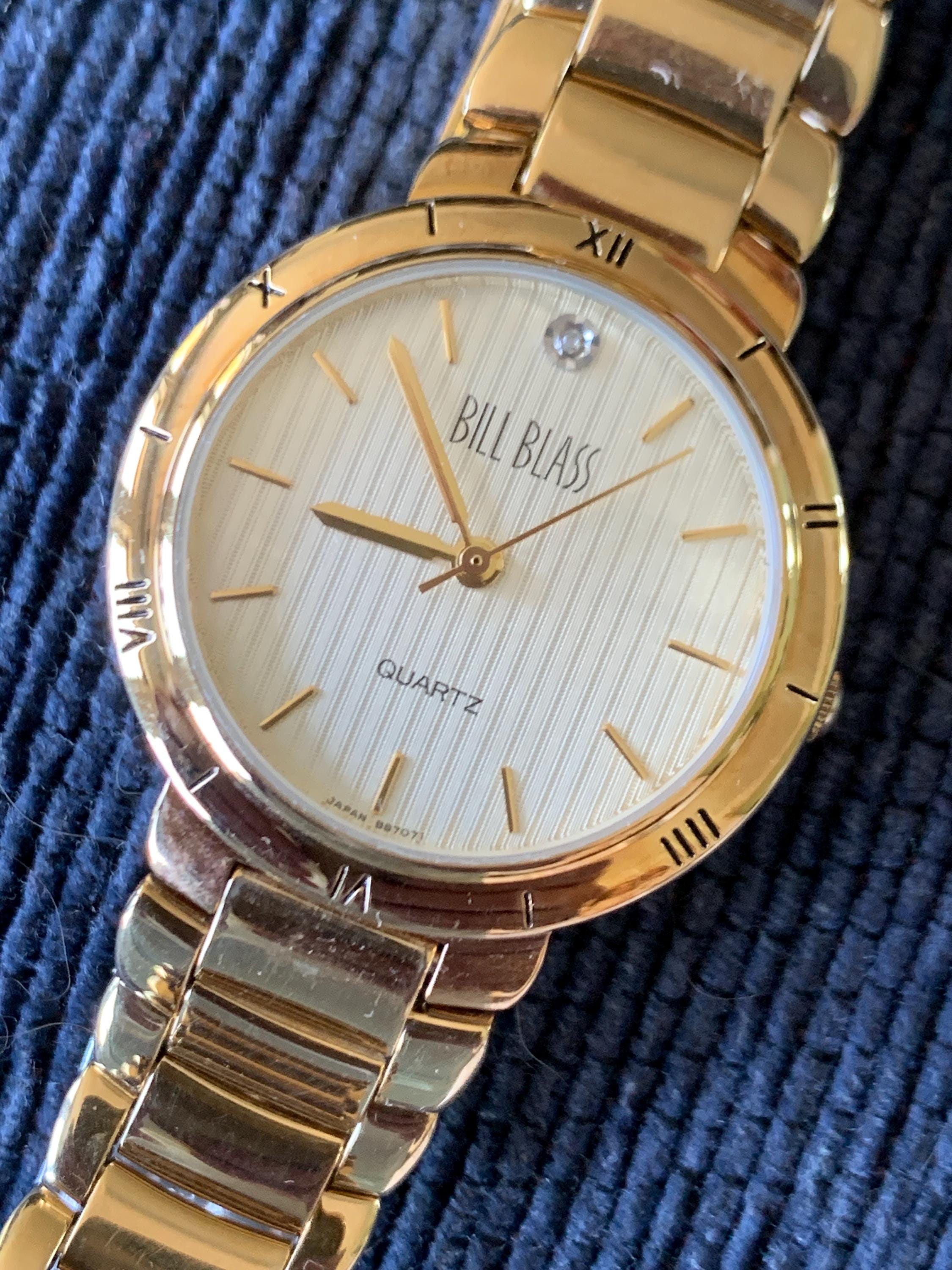 Classic Bill Blass Quartz Watch - Elegant Striped Dial With  display picture 3