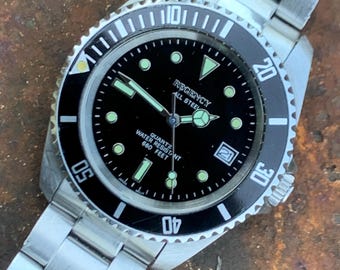 1997 Regency Diving Watch - 40mm Classic Quartz Diver, Lume, Mercedes Hour Hand, Date. New Batt, Orig Bracelet. Screw Down Shielded Crown