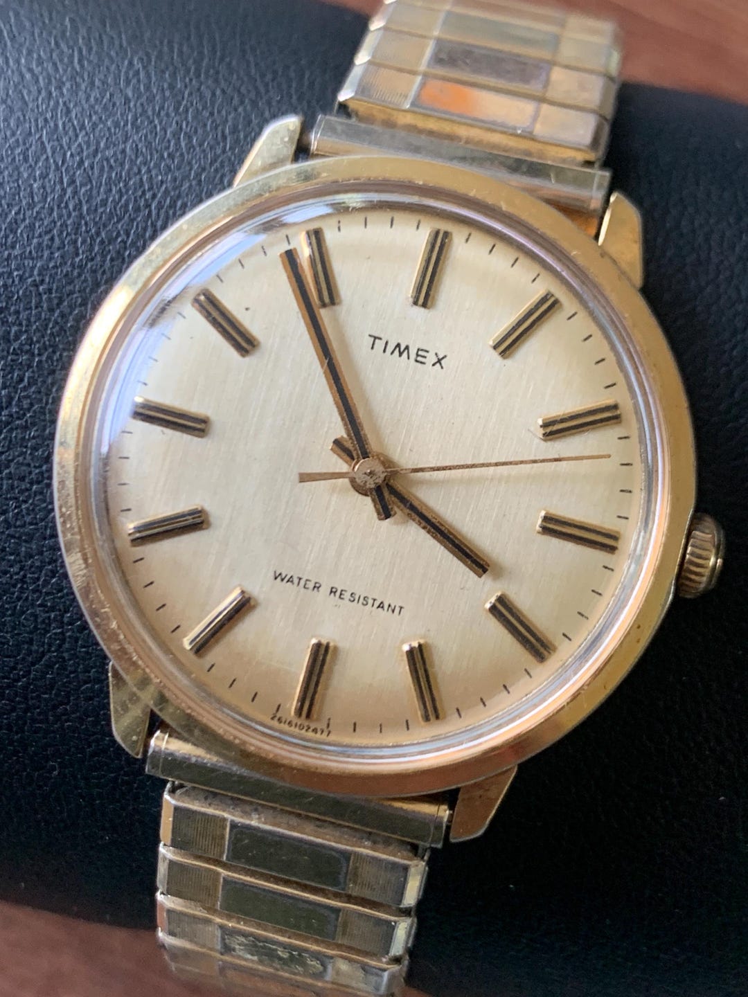 Vintage Timex Golden Marlin Winder Watch 1977 Radiant Golden Dial vintage-timex-golden-marlin-winder-watch-1977-radiant-golden-dial