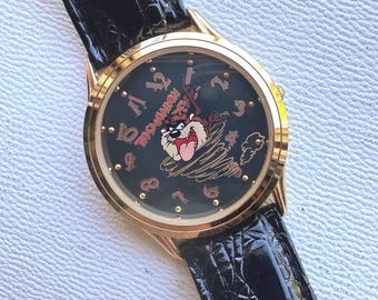 Vintage 1992 Looney Tunes Tasmanian Devil Watch | Gold Tone Case | Taz Tornado Dial | Taz Hands