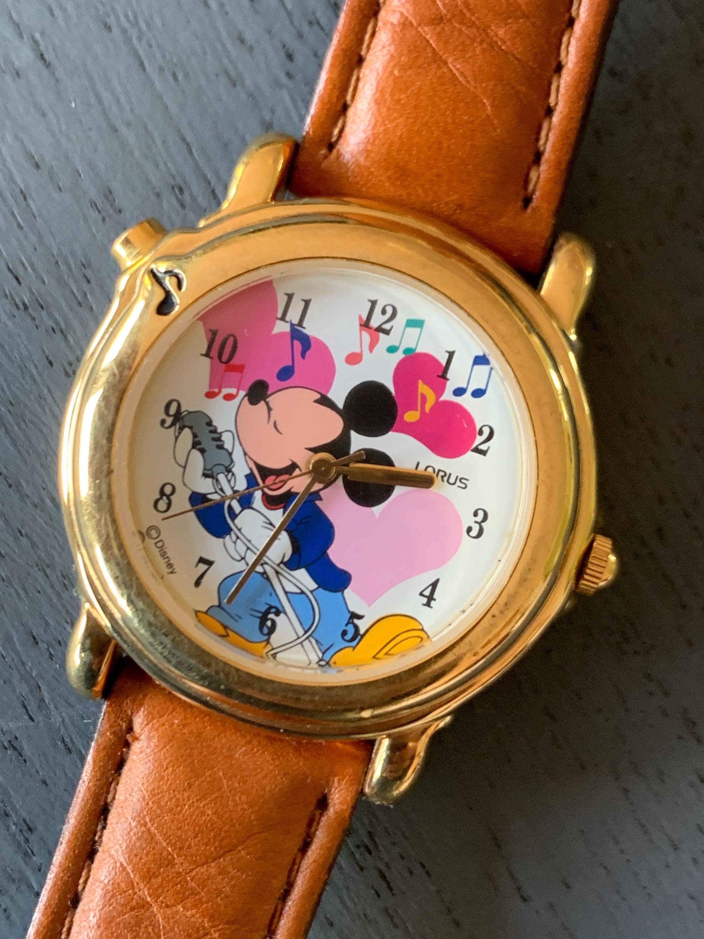 1990年代のヴィンテージディズニーミッキーマウスミュージカルウォッチ 