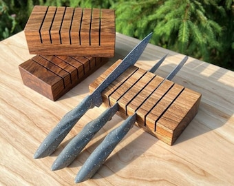 Portacoltelli in legno/ceppo portacoltelli in noce/anche su misura